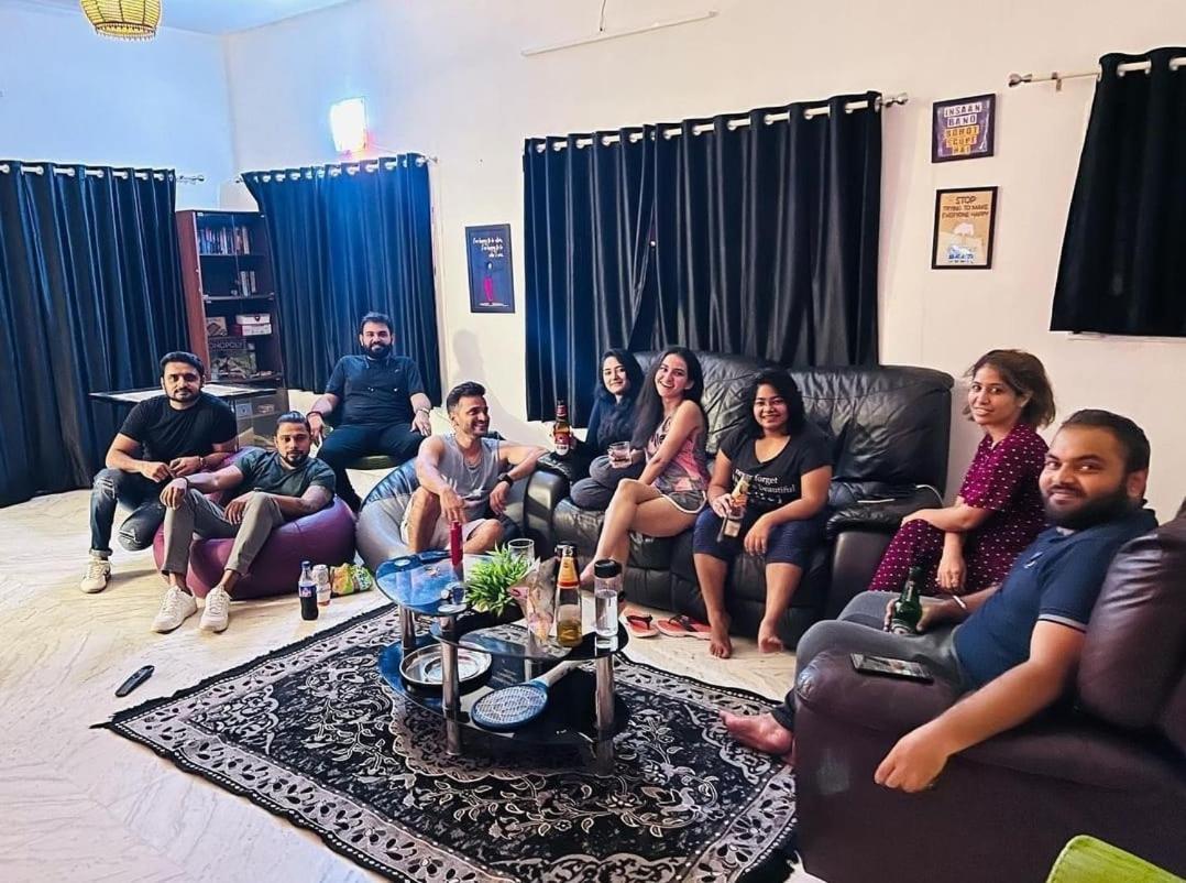 Rostel Backpackers Hostel Pune Eksteriør bilde